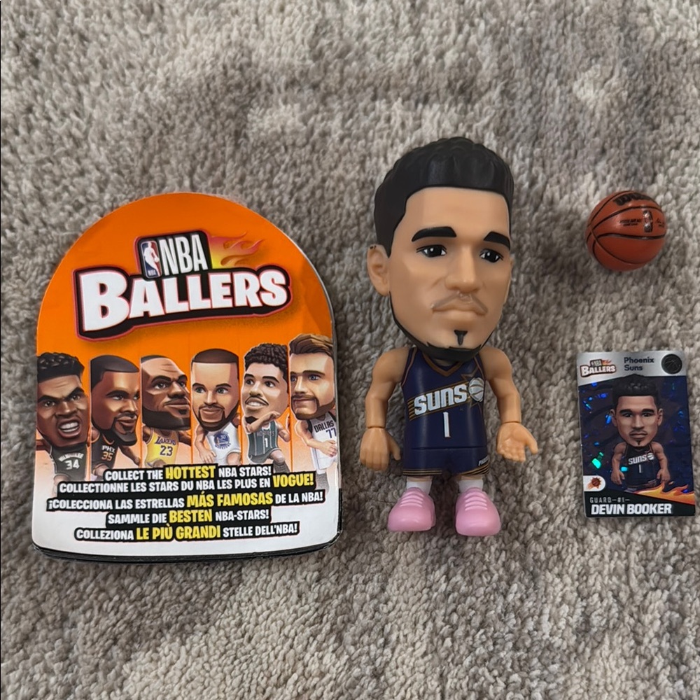 NBA Ballers Action Figure - Suns Jersey with Pink Shoes